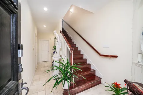 6035 N Arrowana Lane Houston TX 77036