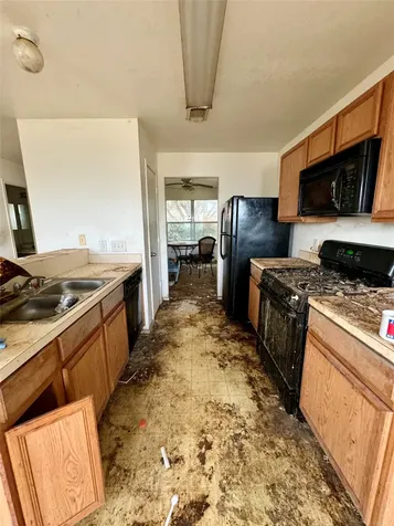 3435 Becker Glen Street Fresno TX 77545