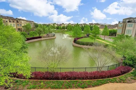 9133 Creekstone Lake Drive Houston TX 77054