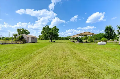 922 Agg Road Tomball TX 77375