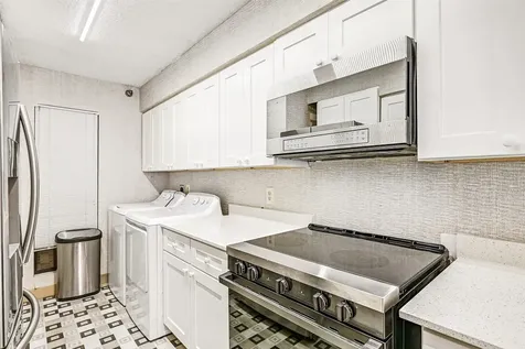 7700 Seawall Boulevard 702 Galveston TX 77551