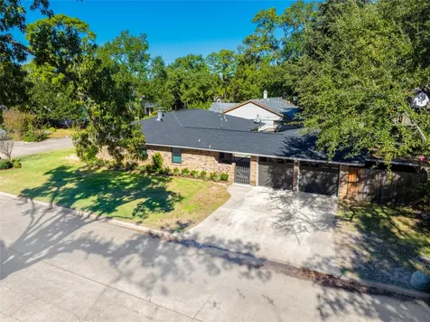 4402 Fallbrook Drive Houston TX 77018