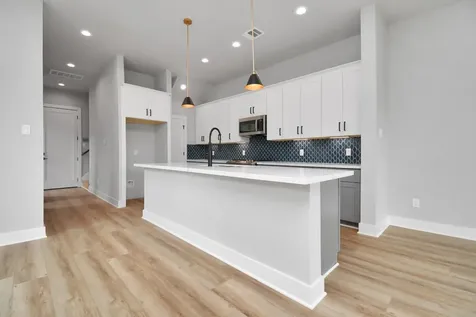6817 Peerless Street Houston TX 77021