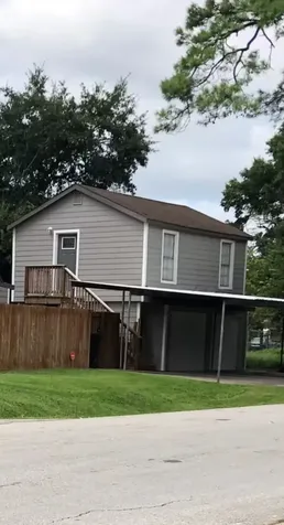5605 Robertson Street Houston TX 77009