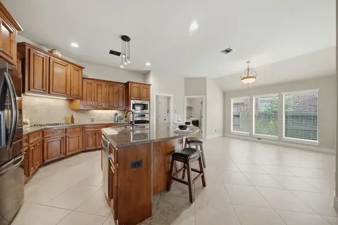 527 Jordan Creek Court League City TX 77573