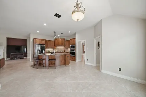 527 Jordan Creek Court League City TX 77573