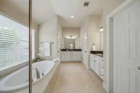 527 Jordan Creek Court League City TX 77573