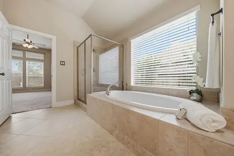 527 Jordan Creek Court League City TX 77573