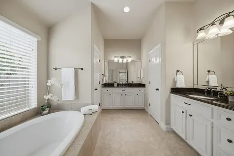 527 Jordan Creek Court League City TX 77573
