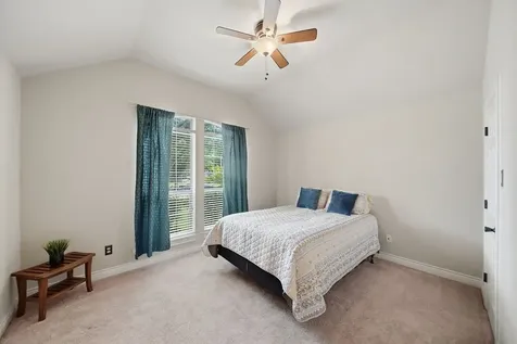 527 Jordan Creek Court League City TX 77573