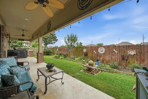 527 Jordan Creek Court League City TX 77573