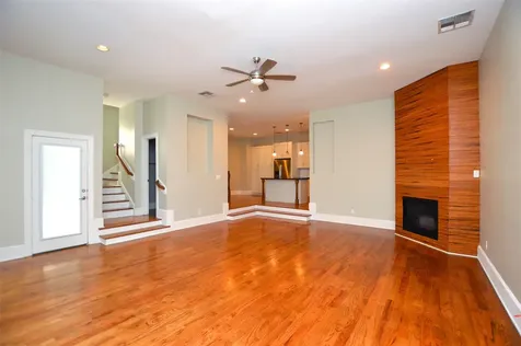 1538 W 23rd Street C Houston TX 77008