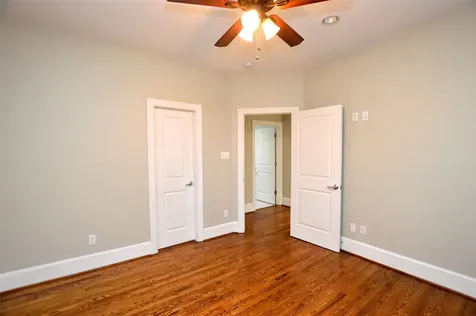 1538 W 23rd Street C Houston TX 77008