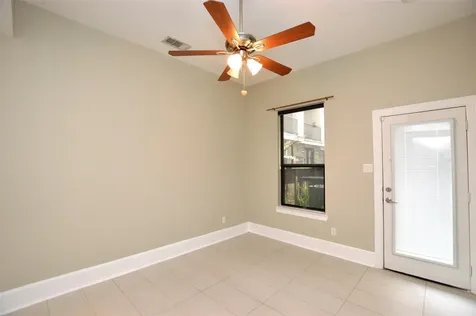 1538 W 23rd Street C Houston TX 77008