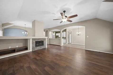 1203 Lake Shore Drive Pearland TX 77581