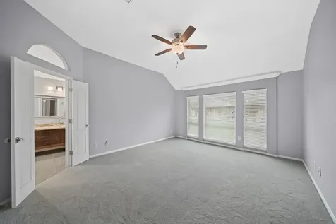1203 Lake Shore Drive Pearland TX 77581