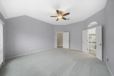 1203 Lake Shore Drive Pearland TX 77581