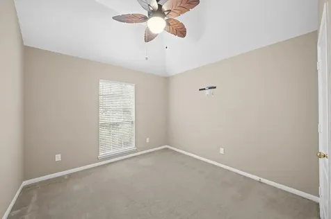 1203 Lake Shore Drive Pearland TX 77581