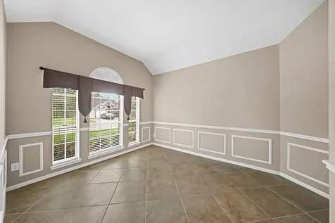 1203 Lake Shore Drive Pearland TX 77581