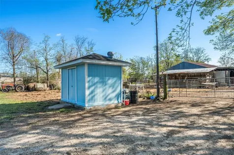 1227 Avenue L Santa Fe TX 77510