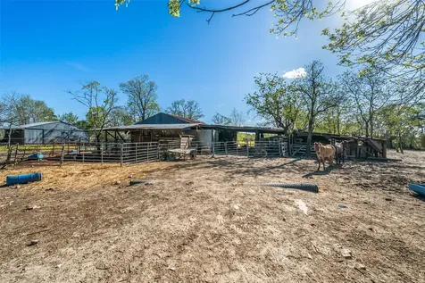 1227 Avenue L Santa Fe TX 77510