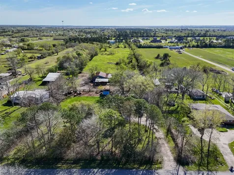 1227 Avenue L Santa Fe TX 77510