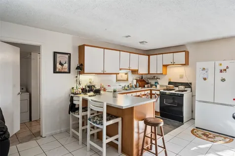 1227 Avenue L Santa Fe TX 77510