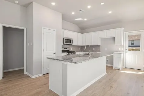 11412 Natalia Lane Willis TX 77318