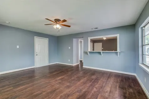 419 E 42nd Street Houston TX 77022