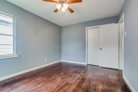 419 E 42nd Street Houston TX 77022