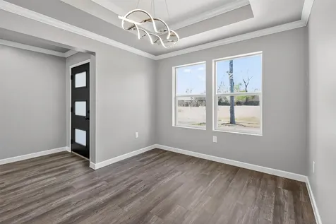 604 Jefferson Avenue Cleveland TX 77327