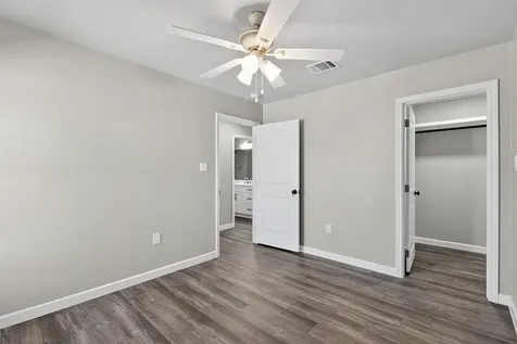 604 Jefferson Avenue Cleveland TX 77327