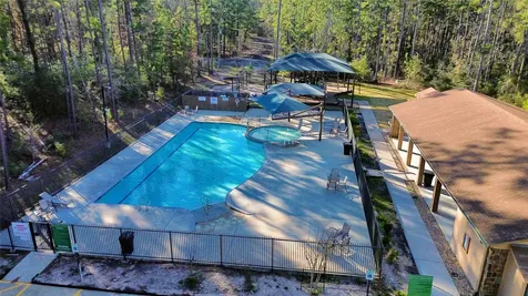 8 Walnut Court Huntsville TX 77320