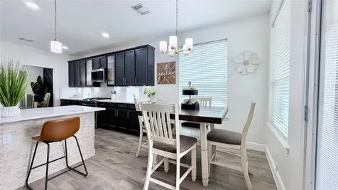 2708 Sunnycreek Lane Pearland TX 77584