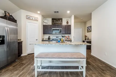 113 Blanco Drive Huntsville TX 77340
