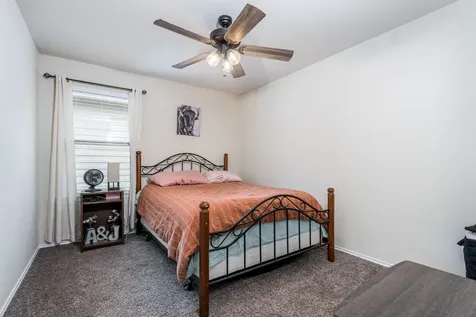 113 Blanco Drive Huntsville TX 77340