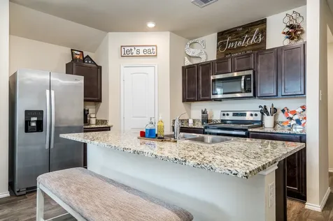113 Blanco Drive Huntsville TX 77340