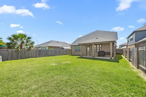 410 Weimer Lagoon Road La Porte TX 77571