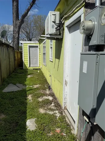 4315 Chapman Street Houston TX 77009