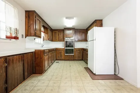 15586 County Road 436 Alvin TX 77511