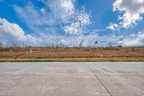 1609 Road 5705 Cleveland TX 77327