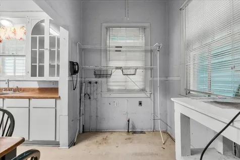 3322 Avenue Q 1/2 Galveston TX 77550