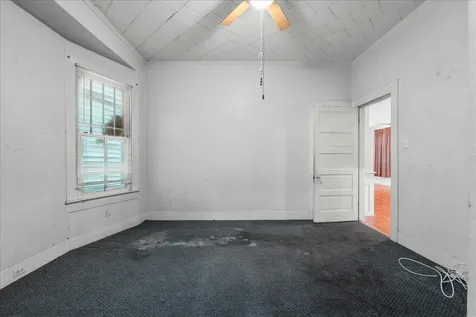 3322 Avenue Q 1/2 Galveston TX 77550