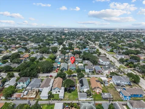 3322 Avenue Q 1/2 Galveston TX 77550
