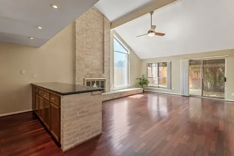 3218 Freshmeadows Drive Houston TX 77063