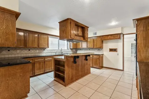 3218 Freshmeadows Drive Houston TX 77063