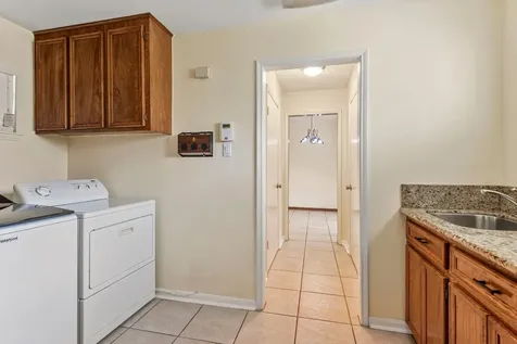 3218 Freshmeadows Drive Houston TX 77063