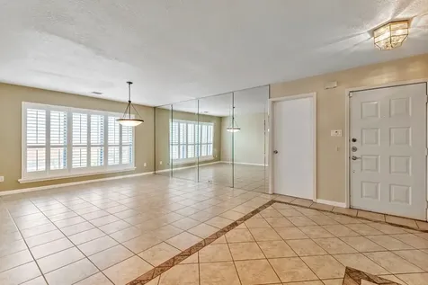 3218 Freshmeadows Drive Houston TX 77063