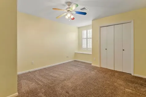 3218 Freshmeadows Drive Houston TX 77063