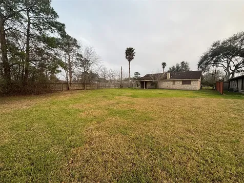 4816 Partridge Street La Marque TX 77568